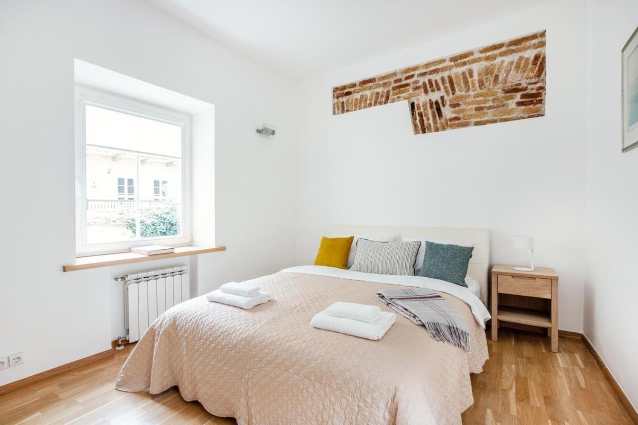 Saint John 2 Bedroom Cottage By Reside Baltic ヴィリニュス エクステリア 写真